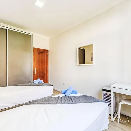 아파트 Yubal Iii By Interhome